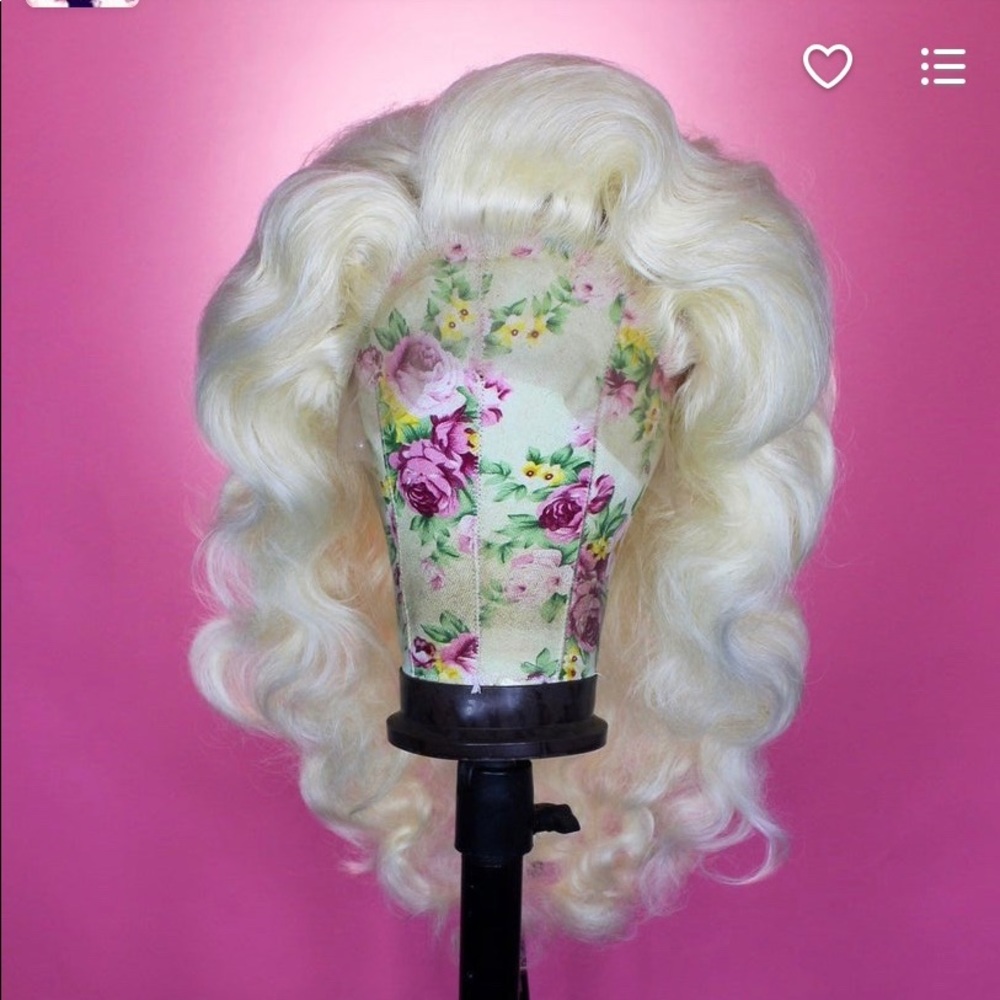 Drag Queen Wig Platinum Blonde Waves Wig